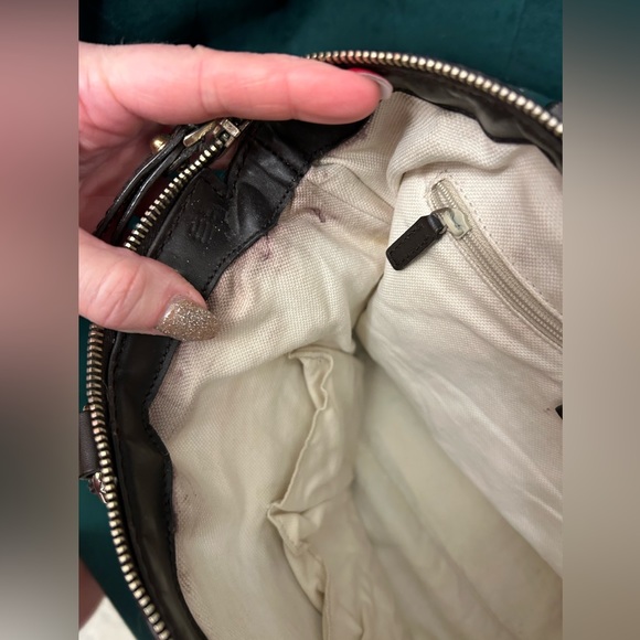 Authentic Gucci Sukey- Extra Photos - Picture 14 of 17